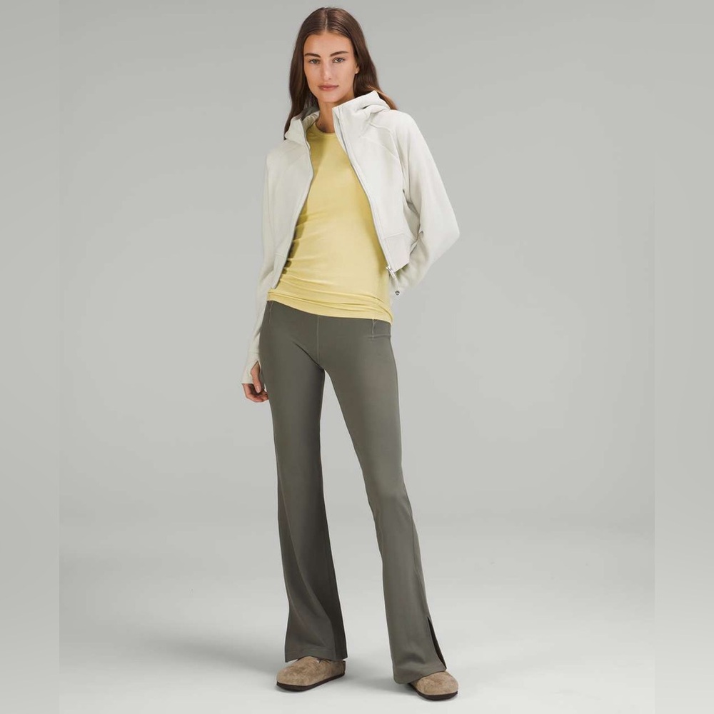Lululemon Scuba Full Zip-Up Cropped Hoodie in Bone - Picture 5 of 11